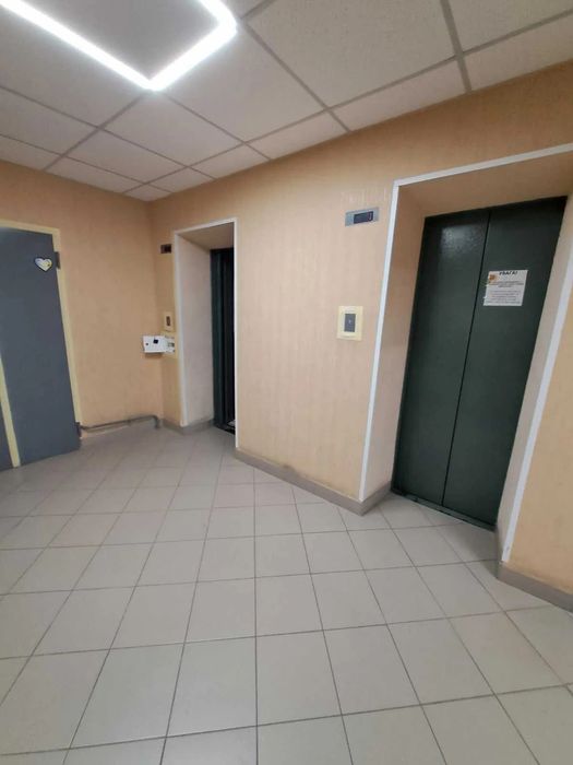 Продам видову, 3-и к/к 99 м2, 2008 р/з в Ковалівці.