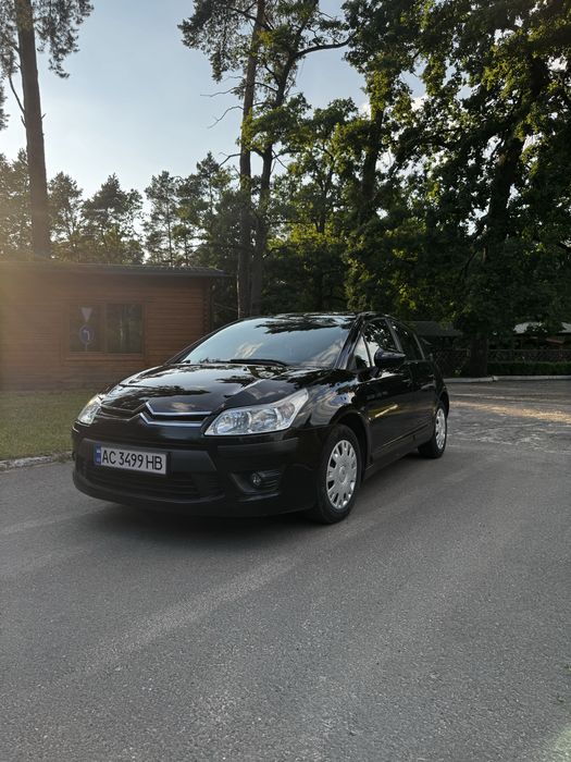 Citroen C4 хетчбек  1,6 hdi