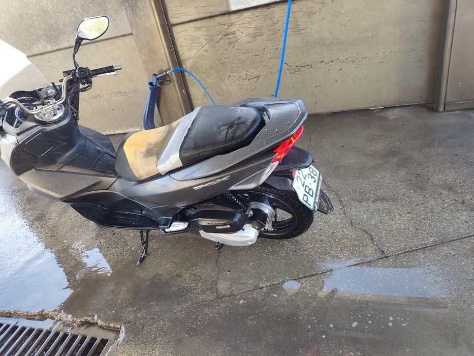 PCX 2014.o motor foi feito e revisado recentemente.