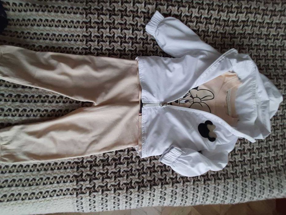 Дитячий костюмчик з курточкою для дівчинки. 12-18 міс