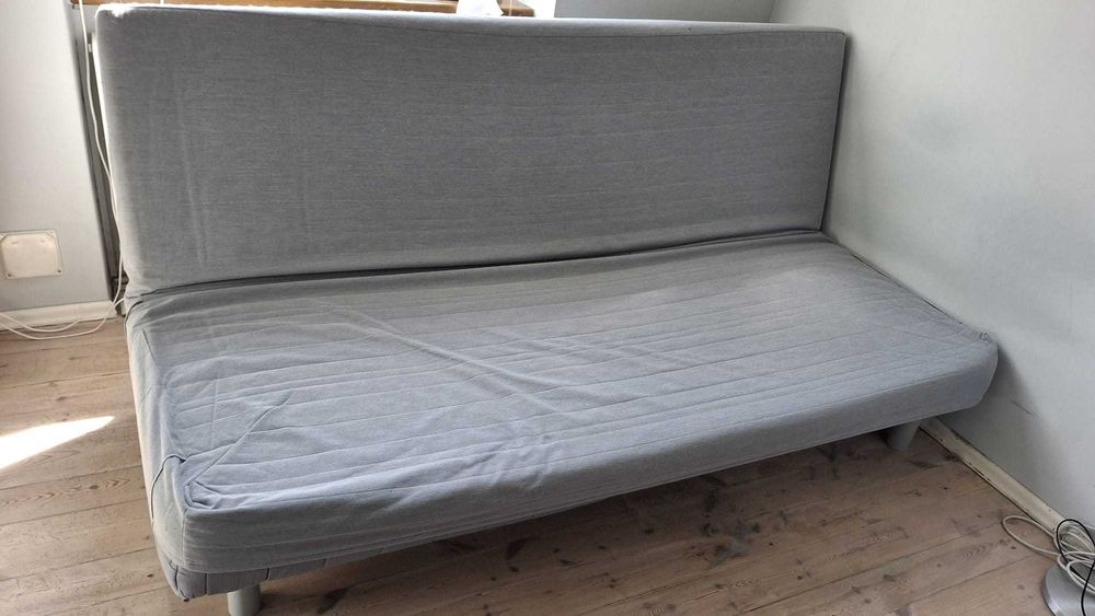 Oddam rozkladana kanape ikea