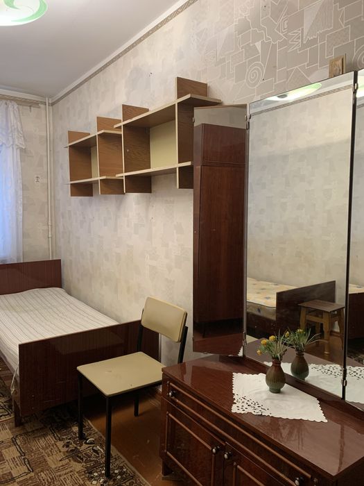 Здам 3 к квартиру в простому стані на Дачній