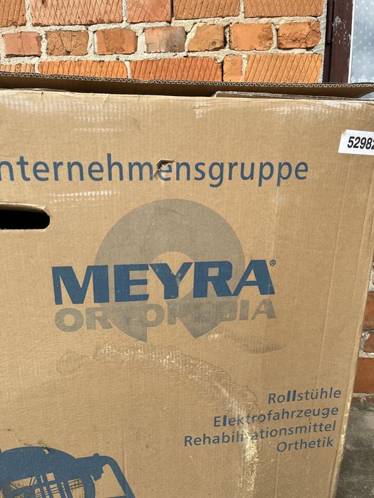 Інвалідний візок meyra