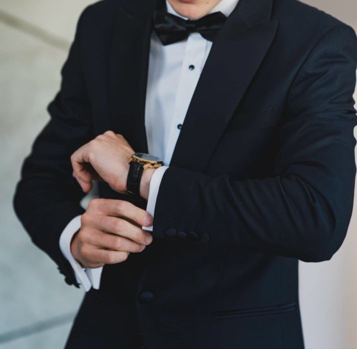 Garnitur smokingowy ślubny studniówkowy