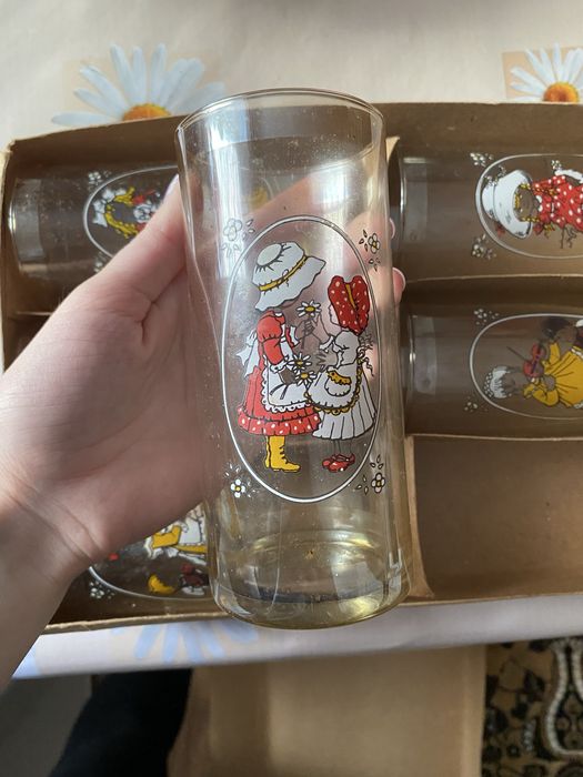 Дуже гарний набір стаканів