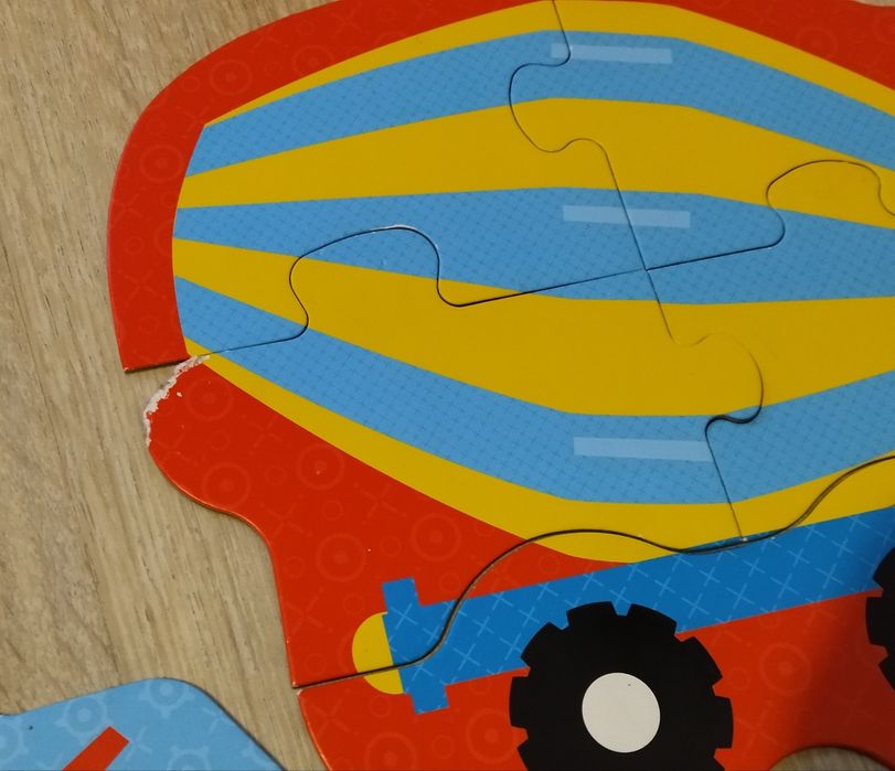 Puzzle 2+ CzuCzu -zestaw Robaczki i Pojazdy na budowie