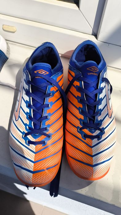 Buty piłkarskie umbro