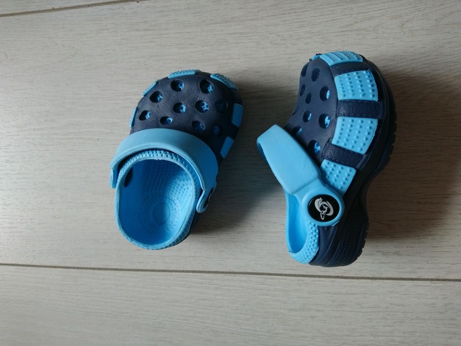 Дитячі крокси шльопанці 18 розмір