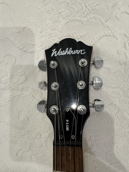 Продам гитару Washburn WI14