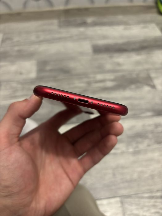 Продам iPhone 11 айфон 11 на 128гб 128Gb