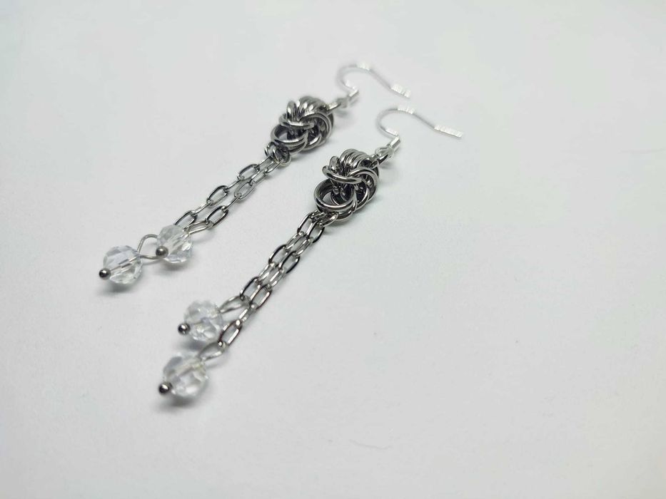 Długie kolczyki chainmail – elegancka stal chirurgiczna & srebro 925