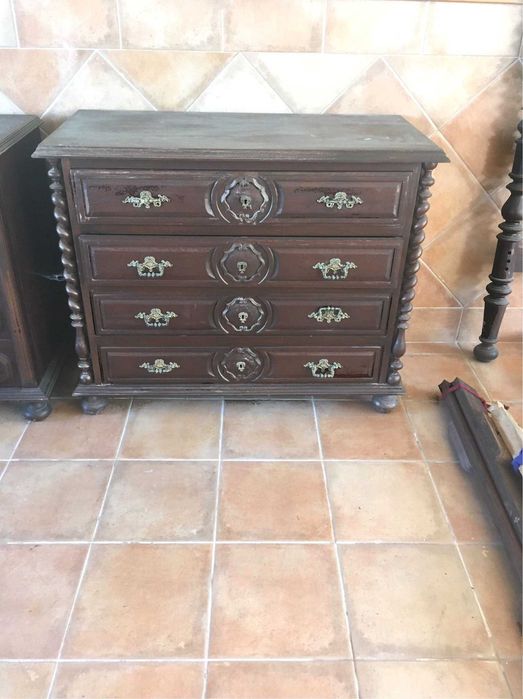 Camas e cómodas | Madeira