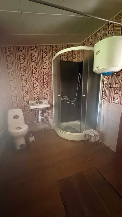 Продаж частини будинку в тихому центрі, район ТЦ Любава