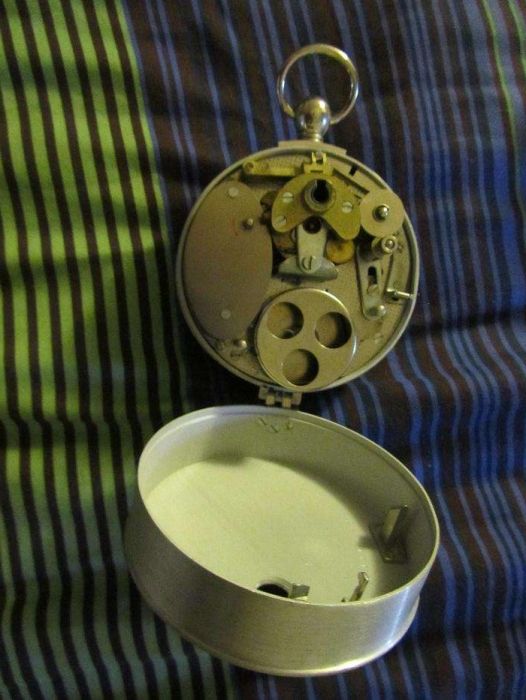 Relógio controlador de rondas e patrulhas para vigilantes