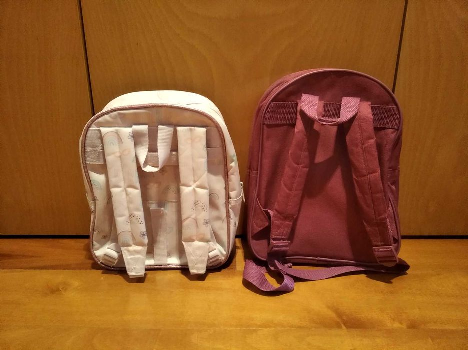 Mochilas Barbie e Frozen