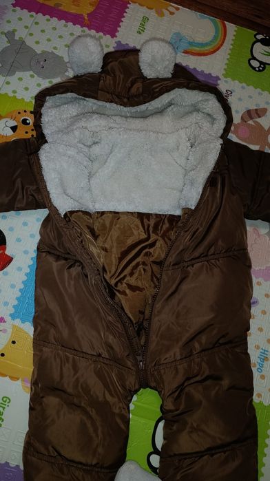 Зимовий комбінезон