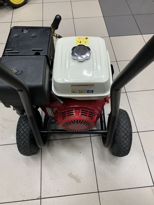 Автономная мойка высокого давления 250 бар