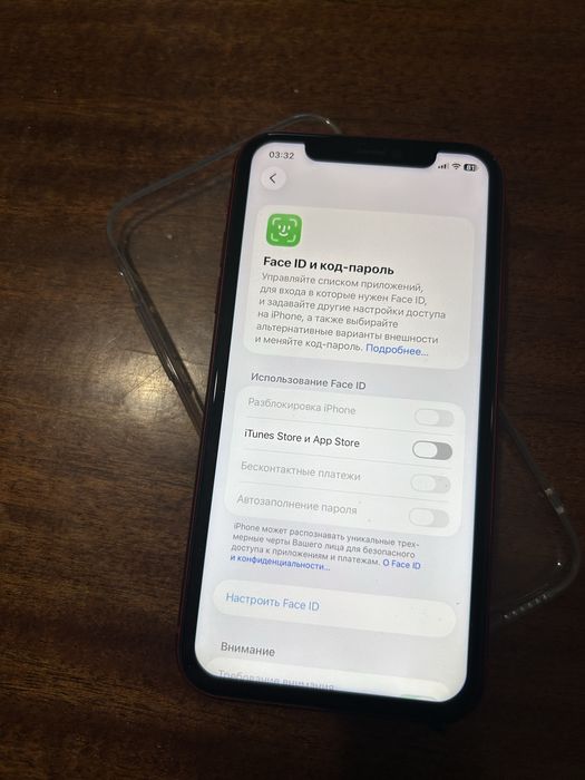 Apple Iphone 11/128Gb Red(не працює Face Id)