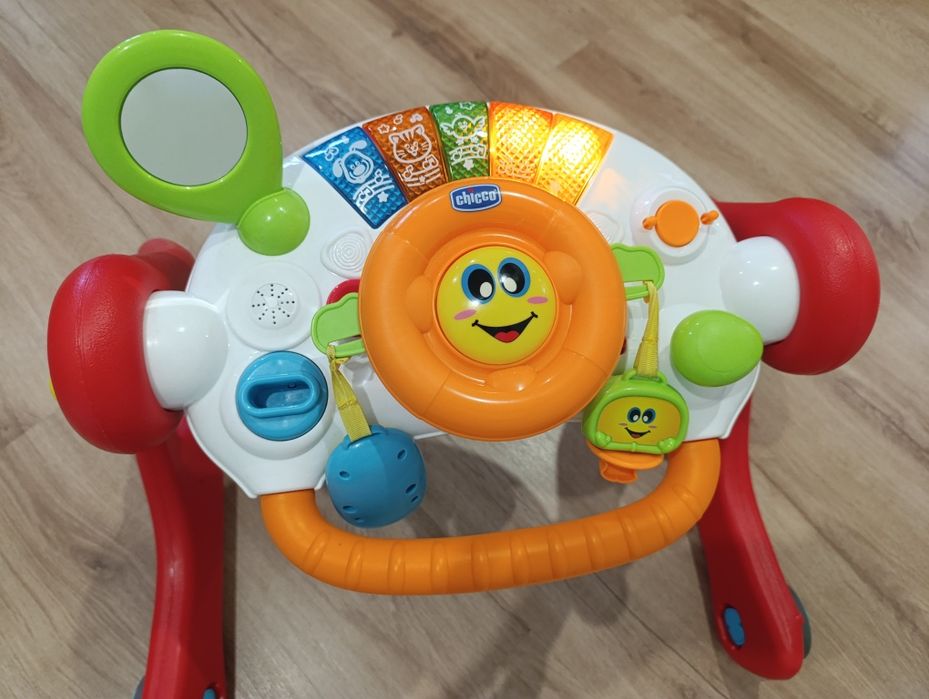 Brinquedo para bebê rigorosamente novo , nunca usado