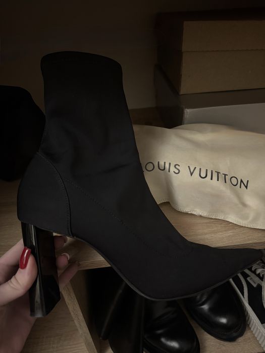 Ботильони чулок текстильні черевики підбори zara