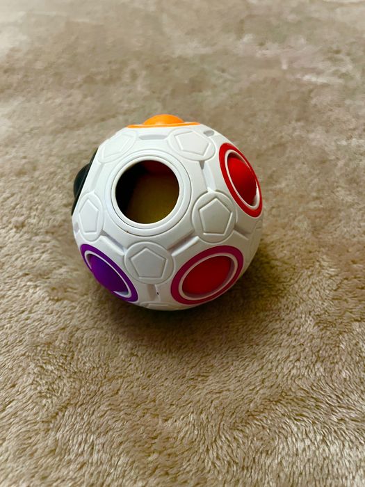 Іграшка головоломка. Orbo ball