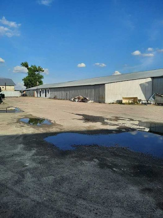 Продажа складских помещений (1100 кв.м., 2400 кв.м.)