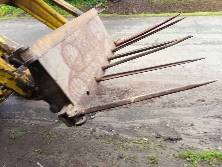 Tur ładowacz ciągnik traktor Ferguson