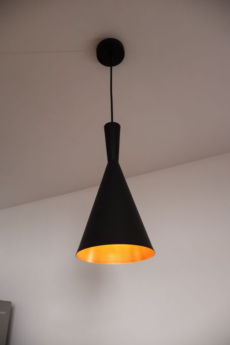 Candeeiro Preto Elegante