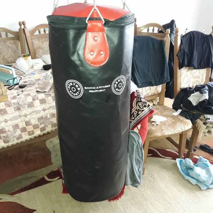 Продається  Боксерська груша