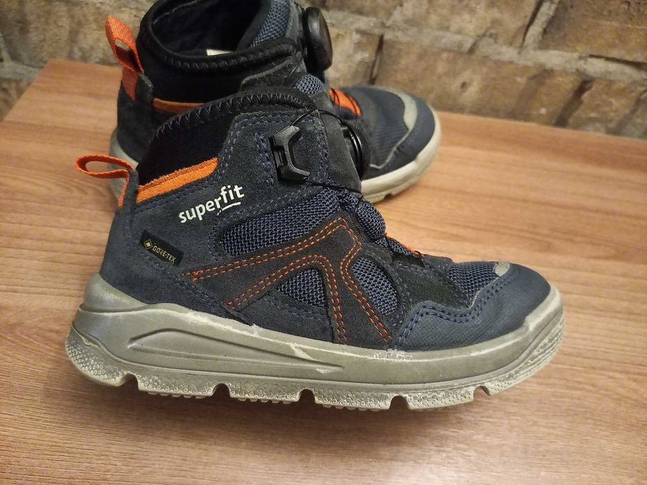 Ботинки  Superfit Mars Gore-Tex на мальчика размер 28.