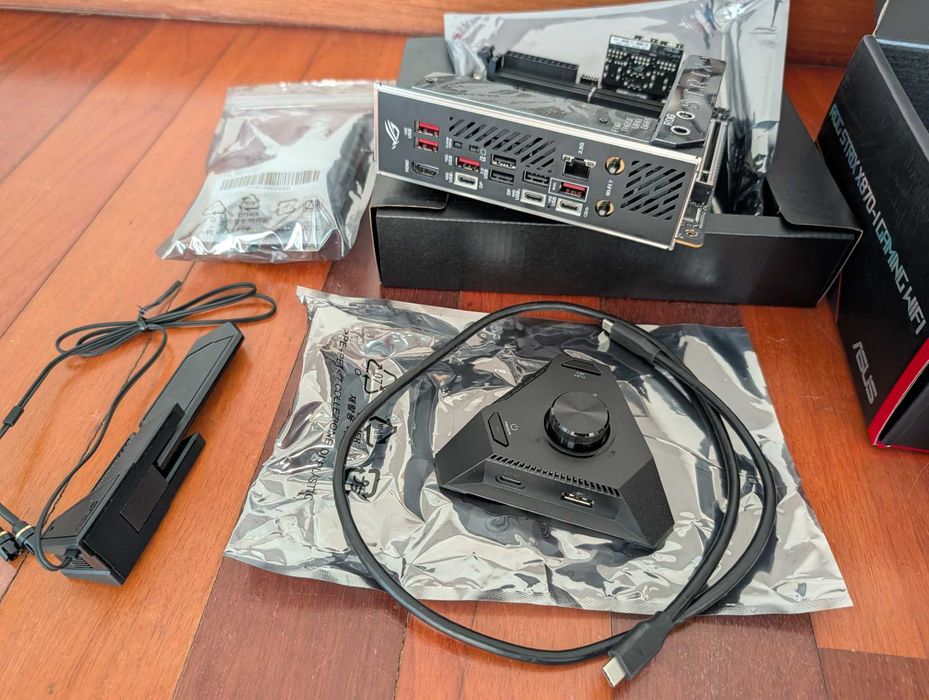 ASUS ROG Strix X870-I Gaming WiFi (Mini-ITX)