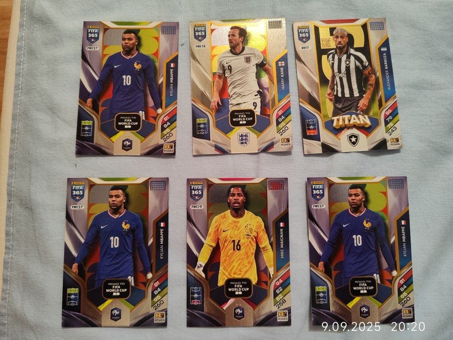 Sprzedam Karty Panini FIFA 365 Adrenalyn xl 2026
