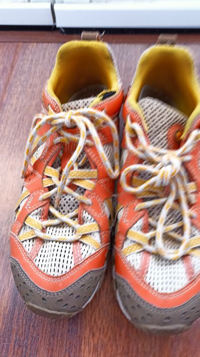 Merrell Sneakers Size 35.5