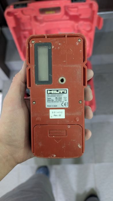 ротационный лазер  Hilti PR 16