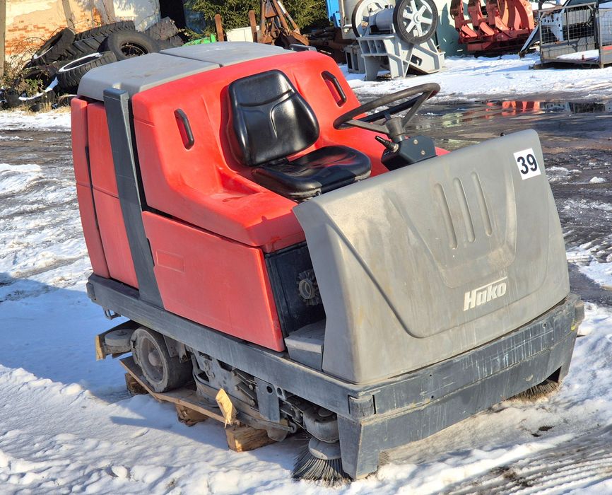 Zamiatarka przemysłowa Hako Hakomatic⁠B⁠1050 NOWE