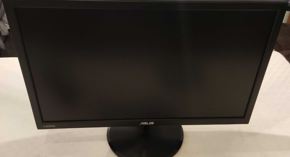 Monitor ASUS 21,5 polegadas
