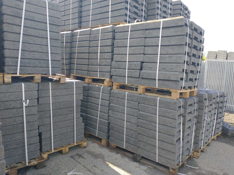 Tymczasowe ogloszenia budowlane z blachy trapezowej - pełne