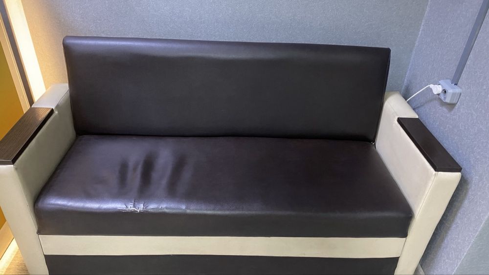 Продається диван