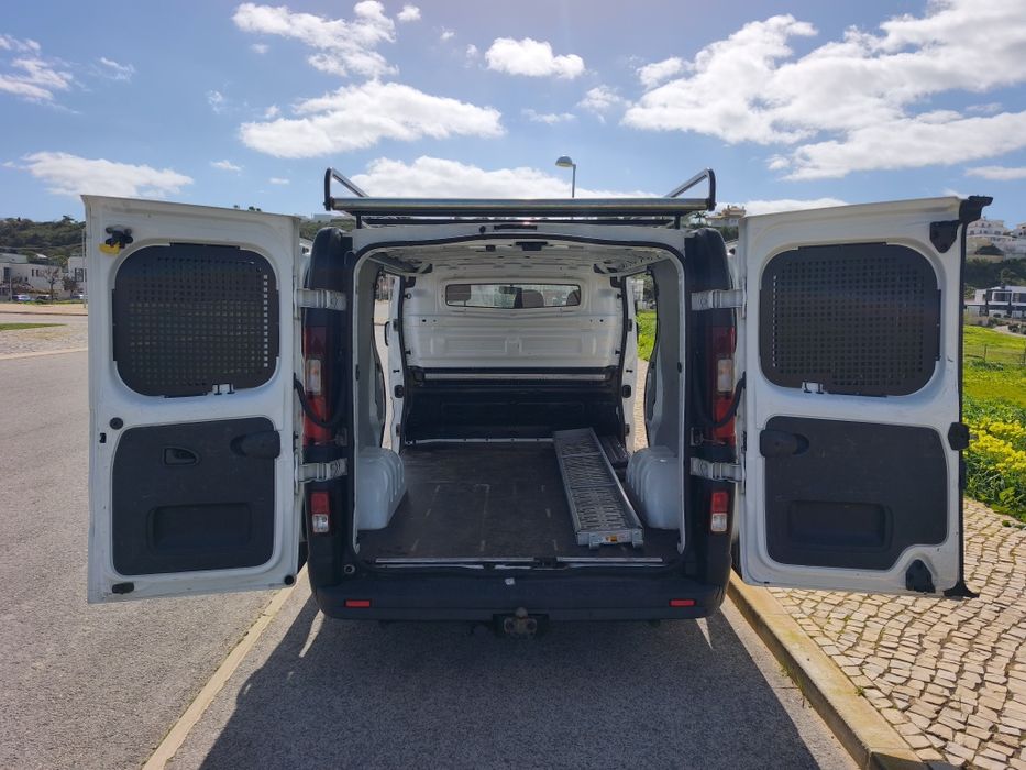 renault trafic L1H1 2016 IVA DEDUTÍVEL