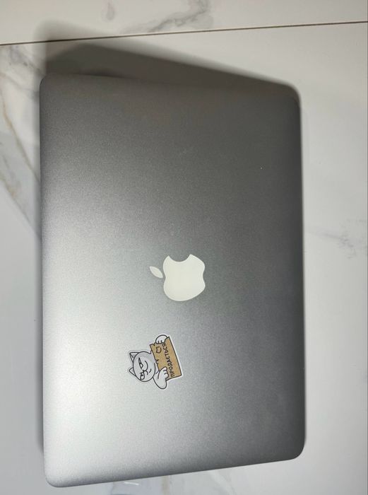 MacBook pro 13 mid 2014 8/512