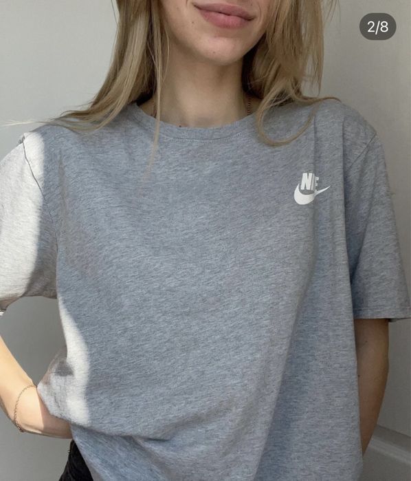 Футболка Nike на лампасах