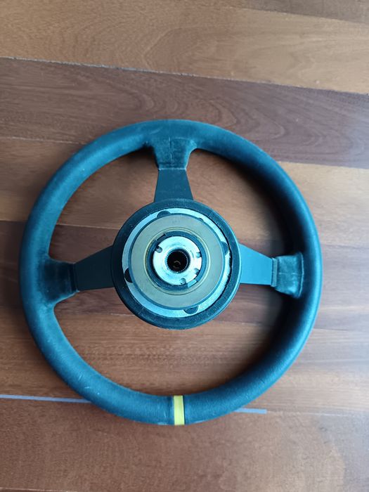 Volante e cubo para Toyota Classico
