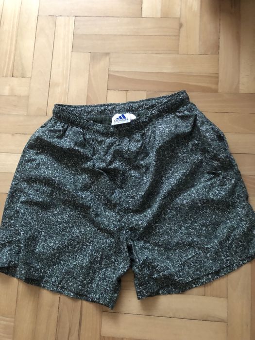 Spodenki sportowe Adidas L