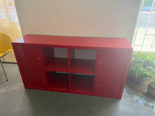meuble ikea rouge