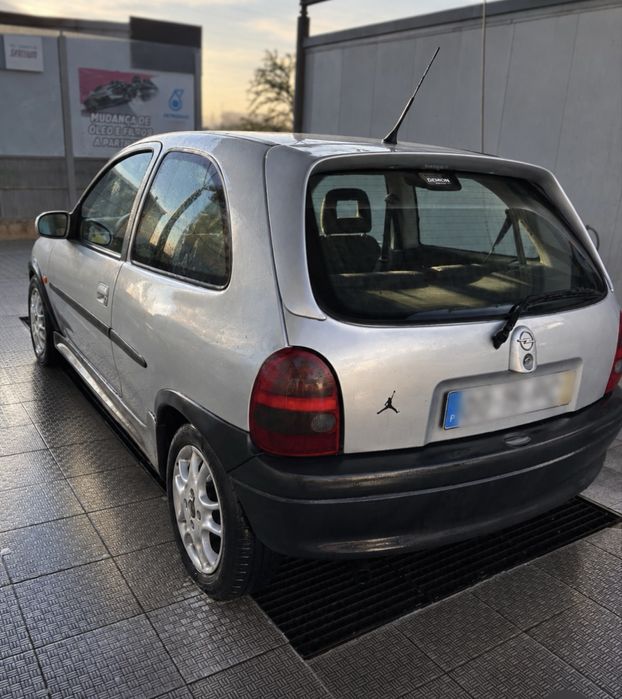 Opel corsa B 1.7 turbo diesel  negociavel — photo 3