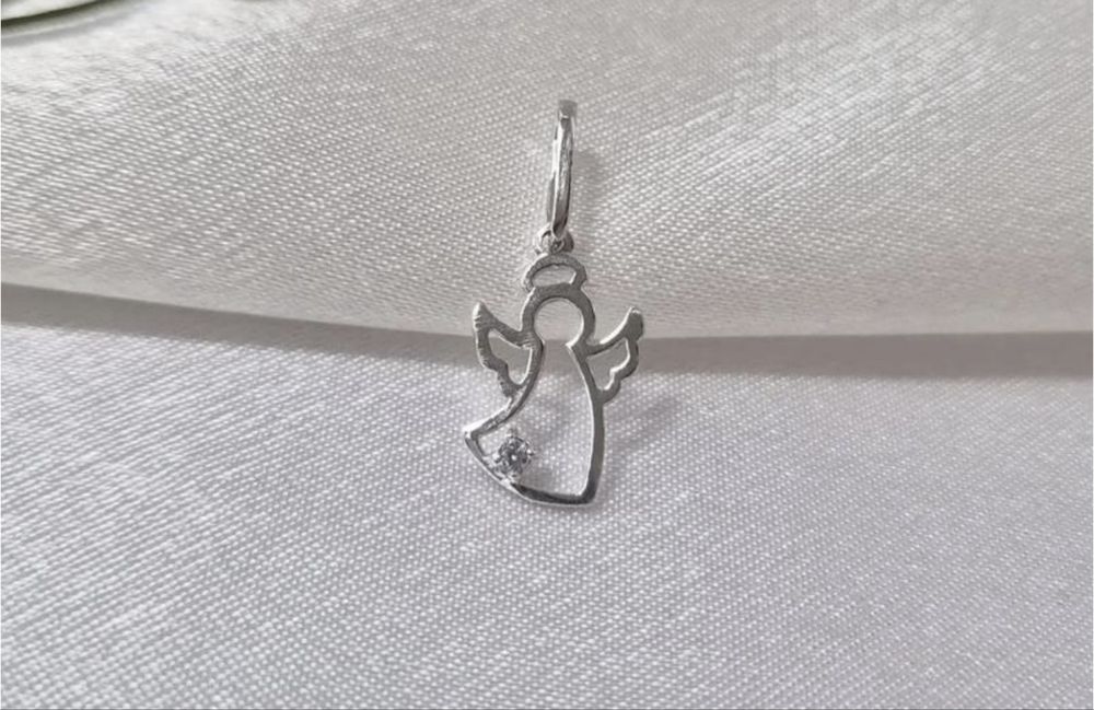 срібна підвіска янгол )