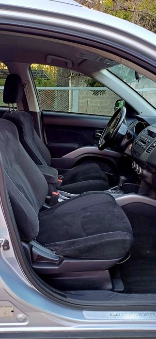 Продаю Mitsubishi Outlander 2008.