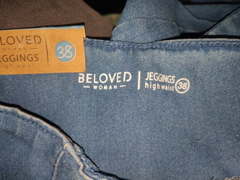 Nowe jeggingsy damskie beloved 38
