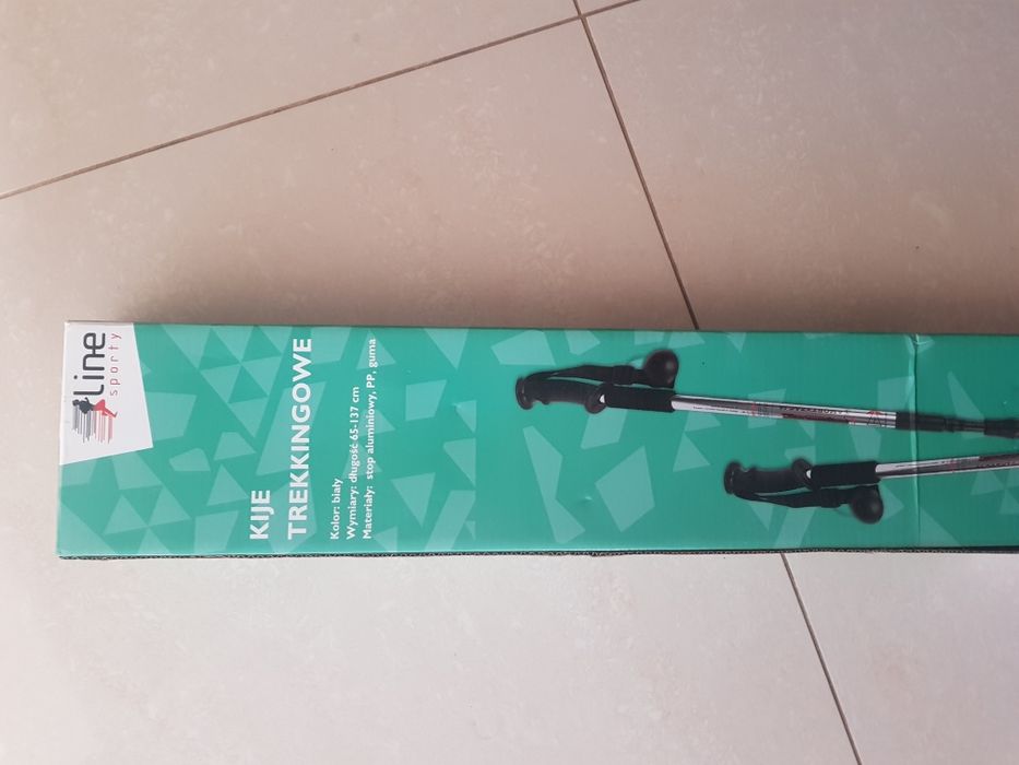 kije trekkingowe  nowe na prezent