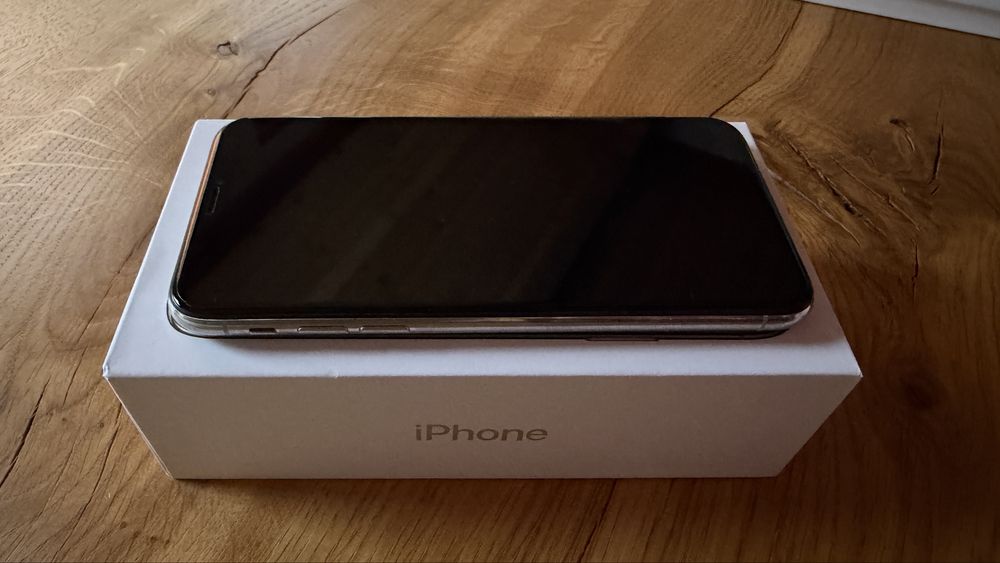 Iphone xs 64gb б/в